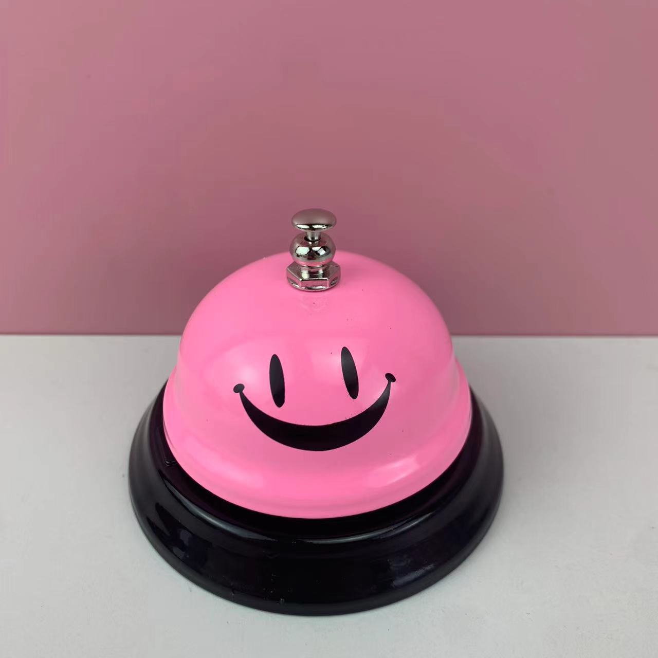 粉色笑脸