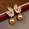 Pendientes de Oreja de Trigo de Zirconia con Alas Invisibles Pendientes de Nicho de Alta Gama Moda Francesa Pendientes Exquisitos para Mujer
