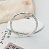 Nuevo Pulsera Auspiciosa Cuadrada Popular para Mujeres Jóvenes, Pulsera de Seguridad con Cascabeles de Palacio Plateada, Joyería de Mano Regalo Estilo Chino al por Mayor