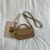 Bolsa Xiaomi elegante e da moda, textura de bolsa feminina 2026 verão, nova bolsa quadrada pequena da moda, bolsa de ombro única estilo coreano simples