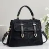 Bolso Femenino de Moda de Fábrica con un Toque de Alta Gama, Gran Capacidad, Bolso de Hombro, Bolso Cruzado, Bolso de Mano, Versátil para el Trabajo y el Uso Casual