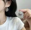 Brincos japoneses e coreanos doces populares, frescos e elegantes, luxo leve, modernos e estilosos, brincos versáteis para o dia a dia das mulheres, atacado