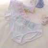 Calcinha Feminina Estilo Japonês Fresca e Simples Duas Cores Malha de Leite Bordada Princesa Estudante Cintura Média Triângulo Confortável Fofa