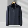 Jaqueta Softshell Leve para Uso Externo, com Gola Alta, Camada Única, à Prova de Vento e Impermeável, Roupa de Trabalho Personalizada com Logo para Eventos Corporativos de Team Building ao Ar Livre