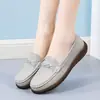 Zapatos de Madre de Suela Blanda y Boca Baja, Zapatos Cómodos de Tacón Bajo para Viajar, Mocasines Versátiles sin Cordones, Novedad Primavera 2026