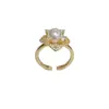Anillo Abierto de Rombos de Zircón Perla de Lujo Ligero Exquisito de Nicho Anillo de Dedo Súper Brillante Diseño Simple Único de Personalidad