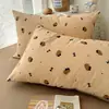 Temporada de Nuevos Estudiantes 2026 Set Suave de Algodón con Borla de Cuatro Piezas Lindo Fresco Artístico Juego de Cama de Estudiante de Tres Piezas