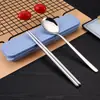 Juego de cubiertos de acero inoxidable 304 para viaje al aire libre portátil estudiante cuchara palillos dos piezas trigo regalo de cortesía