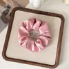 Nuevo scrunchie de satén perlado estilo francés, color liso vintage, tacto de alta gama, suave, sin costuras, no daña el cabello, scrunchie elegante