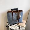 Bolsa Tote Casual de Grande Capacidade para Mulheres, Pedido Estrangeiro, Novo Modelo Primavera/Verão 2026, Bolsa de Ombro Grande com Acabamento de Luxo, Adequada para Estudantes e para o Dia a Dia