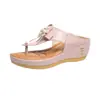 Comercio exterior Europa y Estados Unidos Transfronterizo Zapatillas de playa de gran tamaño Chanclas de cuña de mujer con fondo grueso Deseo Sandalias nuevas