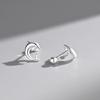 Pendientes de Plata de Ley S999 con Forma de Delfín para Mujer Diseño de Nicho Sentido de la Moda Elevación de Agujeros de Oreja Pendientes Lindos 2024 Nuevo C01171