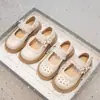 Sapatos de Menina Infantil Couro Macio Genuíno Sapatos de Princesa 2025 Novo Primavera/Verão Bebê Solado Macio Vazados Mary Janes Sapatos de Couro de Primavera