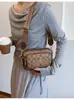Bolso pequeño de moda transfronterizo para mujer 2026, bolso de hombro para mujer, bolso de alta gama elegante para teléfono móvil, bolso cruzado, nuevo diseño versátil