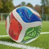 Novo Modelo Bola de Futebol Copa do Mundo 2026 EUA-Canadá-México, Tamanho 5 Laminada, Tamanho 4 Adesiva, Tamanho 3 PU Costurada à Máquina Bola de Futebol PVC Atacado