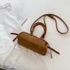 Bolsas de Mano Estilo Coreano para Mujer 2026 Nuevo Pequeño Nicho Moda Bolsa Cuadrada Pequeña Simple Retro Bolsa Almohada Elegante Bolso Cruzado Simple