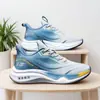 Tênis casuais respiráveis estilo coreano novos para homens, modernos para adolescentes, com solas macias, leves e com tecnologia Flyknit para corrida