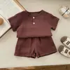 Conjunto de Dos Piezas de Verano con Mangas Cortas y Shorts Estilo Coreano para Niños Pequeños y Medianos, Algodón Muselina de Color Sólido, Conjunto Casual, Transpirable y Versátil para Niños y Niñas