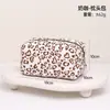 Bolsa de Maquillaje con Estampado de Leopardo en Forma de Corazón, Bolso de Mano Portátil de Gran Capacidad con Compartimentos, Bolso Tote de Viaje Moderno para Almacenamiento Transfronterizo