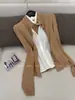 M LINK Blusa Relaxada Estilo Old Money para Mulheres Outono 2026 Nova Malha Patchwork de Linho Falsa Dupla Peça