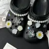 Charms Crocs Flores para Zapatos DIY Hebillas para Zapatos Flores Frescas Pequeñas Margaritas Flores de Rosa Galvanizadas Flores Decorativas para Zapatos Hebillas para Zapatos
