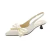 Elegantes Sandalias Slingback de Satén con Lazo y Punta Fina para Mujer Estilo Nuevo Primavera 2025 Zapatos de Salón de Satén con Punta Fina y Tacón de Gato para Mujer