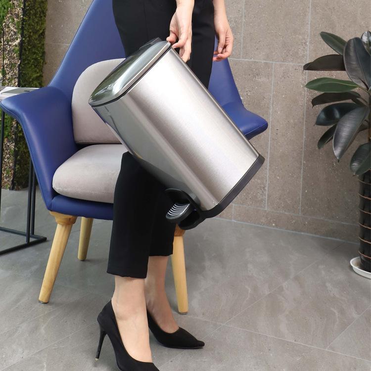 SJ8-F03 砂钢脚踏桶1