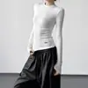 Camiseta Básica de Terciopelo Negro para Mujer 2025 Invierno Nuevo Estilo Ajustada Camiseta Interior de Manga Larga Top Corto Versátil