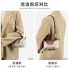 La Artesanía del Taller Artesanal es Adecuada para Correas de Hombro Mini Longlong Qiang, Bolsos Mini de Bollo Longlong Qiang y Bolsos de Axila con Correas