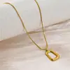 Comercio exterior transfronterizo simple moda titanio acero collar mujeres no se desvanece lujo todo combina personalidad estilo coreano cadena clavícula joyería