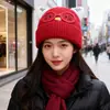 2025 Nuevo Lindo Sombrero de Gato con Orejas y Gafas para Mujer Otoño e Invierno Cálido Protección para los Oídos Sombrero de Punto que Muestra la Cara Pequeño Sombrero de Lana para el Frío