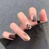 Curry Color Cloud Mist Plaid Duas cores Short Fake Nail Piece Vestindo Armadura Branco Cyber Red Advanced Sense Removível Produto Acabado
