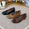 Zapatos de Cuero Suave Estilo Francés Nuevos de Primavera para Mujer, Zapatos Mary Jane de Tacón Bajo, Zapatos de Cuero Versátiles de Boca Baja con Tacón Grueso