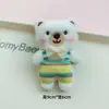 Nuevos Overoles de Peluche Accesorios de Muñeco Oso Broche Lindo de Dibujos Animados Decoración DIY Mochila de Estudiante Juguete