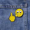 Bonito Dedo Smiley Pequeno Broche Engraçado Expressão Amarela Bolsa Vertical Dedo Médio Distintivo De Metal Acessórios Infantis Distintivo