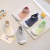 Zapatos de caña alta para niños pequeños de primavera y otoño, Zapatos de suelo para bebés, Calcetines de suelo antideslizantes para bebés, Niños y niñas, Zapatos de suela blanda anticaída
