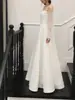 Vestido de novia ligero estilo coreano con mangas largas de satén sin hombros, adecuado para fotografía de viajes al aire libre, ofrece una sensación de alta gama, ideal para compromiso y registro, vestido de noche estilizado, largo hasta el suelo
