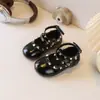 Zapatos de Cuero Personalizados para Niñas, Modernos Zapatos de Cuero Coreanos con Tachuelas, Elegantes Zapatos de Cuero Suave para Desempeño Estudiantil