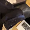 Pantalones vaqueros forrados de forro polar para niña 2025 Otoño e Invierno Nuevos Pantalones holgados Pantalones rectos integrados de forro polar Versión coreana Pantalones largos forrados de forro polar Tendencia