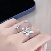 Anillo Abierto de Cadena con Personalidad Mariposa Estilo Francés para Mujer, Diseño de Nicho de Moda con un Toque de Lujo, Moda Minimalista Popular en Internet