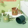 Taza de plástico simple para enjuague bucal al por mayor 2 yuanes tienda departamental taza de plástico para lavar baño del hogar taza de plástico para adulto para cepillarse enjuague bucal