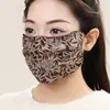 Nueva mascarilla facial cálida estampada para mujer, adecuada para ciclismo al aire libre en otoño e invierno, a prueba de viento, resistente al frío, versátil, elegante y con una cobertura facial ampliada.