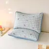 Juego de dos fundas de almohada acolchadas impermeables, nuevo estilo 2026, funda de almohada resistente al aceite para dormitorios, funda interior para núcleo de almohada individual