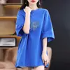 Camiseta de manga corta estilo europeo extragrande para mujer, talla grande, corte holgado, para mujeres ligeramente rellenitas, comercio exterior transfronterizo, mediana-larga.