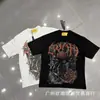 GUAPI Camiseta de Manga Curta Tendência Verão Estampa Direta em Tinta Branca Logo Cyber Estampa de Aranha Strass para Homens e Mulheres