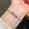 Pulsera Abierta Geométrica con Letra de Circonita, Retro, Sencilla, a la Moda, Pulsera Versátil, Lujo Ligero, Gama Alta, Joyería de Mano de Nicho para Mujeres