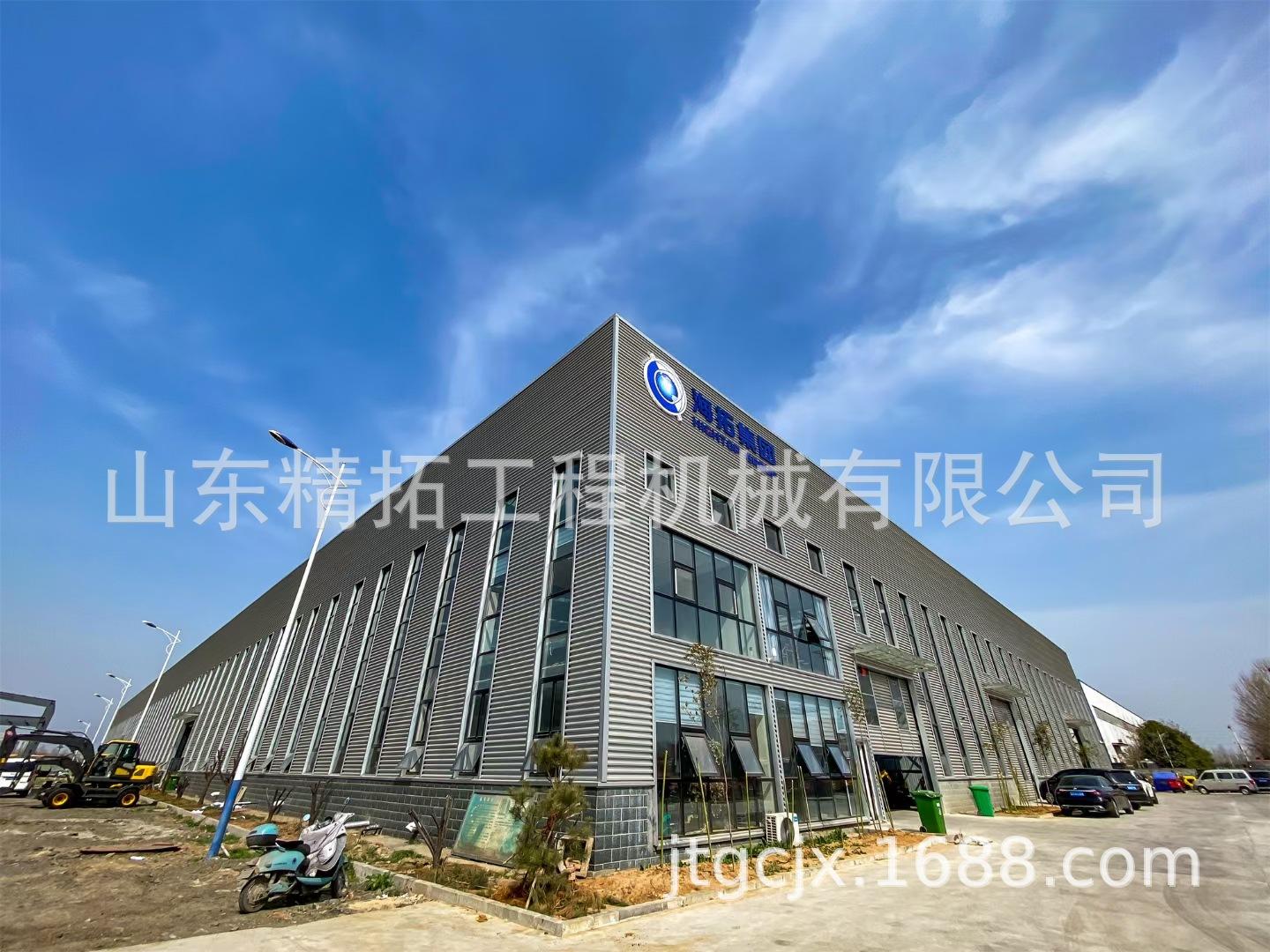 出口微小型挖掘机厂区外景