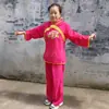 Danza Yangko, accesorios de danza de portar canastas de flores, llevar las canastas de flores a la casa de los padres, vara de carga roja, actuación folclórica, actuación festiva