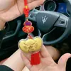 Chaveiro Dourado Ano Novo do Cavalo Pingente de Celular Decoração de Carro Chaveiro de Bolsa Presente com a Mensagem "Fortuna ao Seu Alcance" e "Boa Sorte em Tudo"