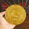 Nuevo Color Dorado Arena Caballo Hacia el Éxito Medalla Redonda Adornos Caballo Dorado para Dar Riqueza Año del Caballo Adornos de Fortuna de Escritorio Manualidades